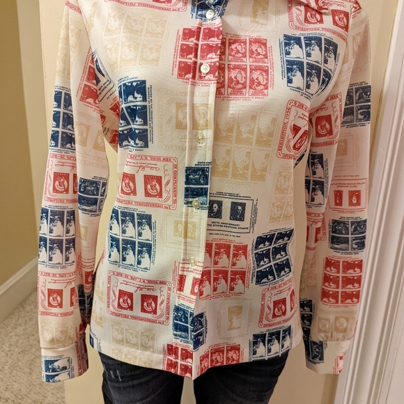 Vintage Jack Winter cream, red tan and blue postage stamp print top size Medium - Picture 6 of 8